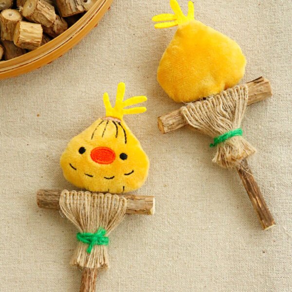 Scarecrow Cat Chew Toy - Image 4